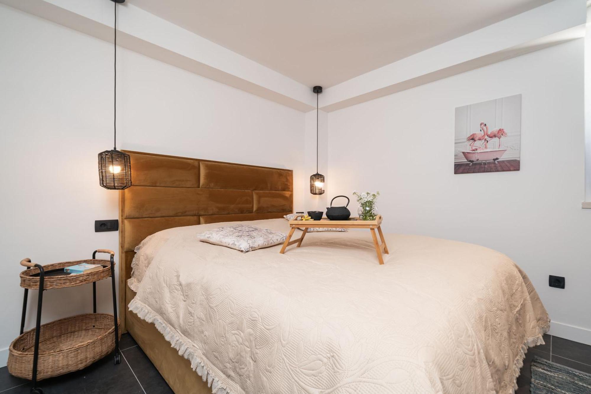 Apartments Alex Дубровник Екстериор снимка