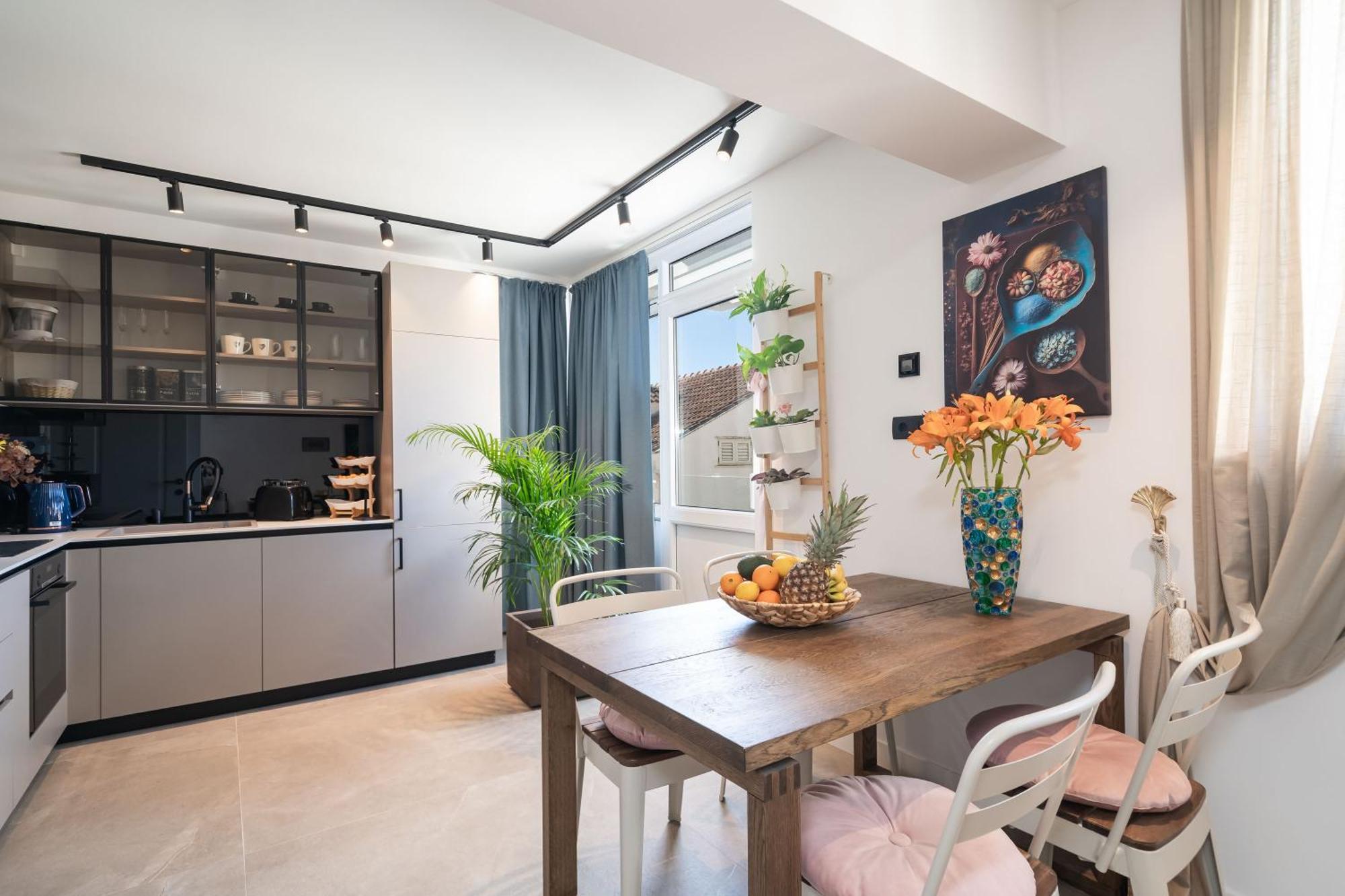 Apartments Alex Дубровник Екстериор снимка