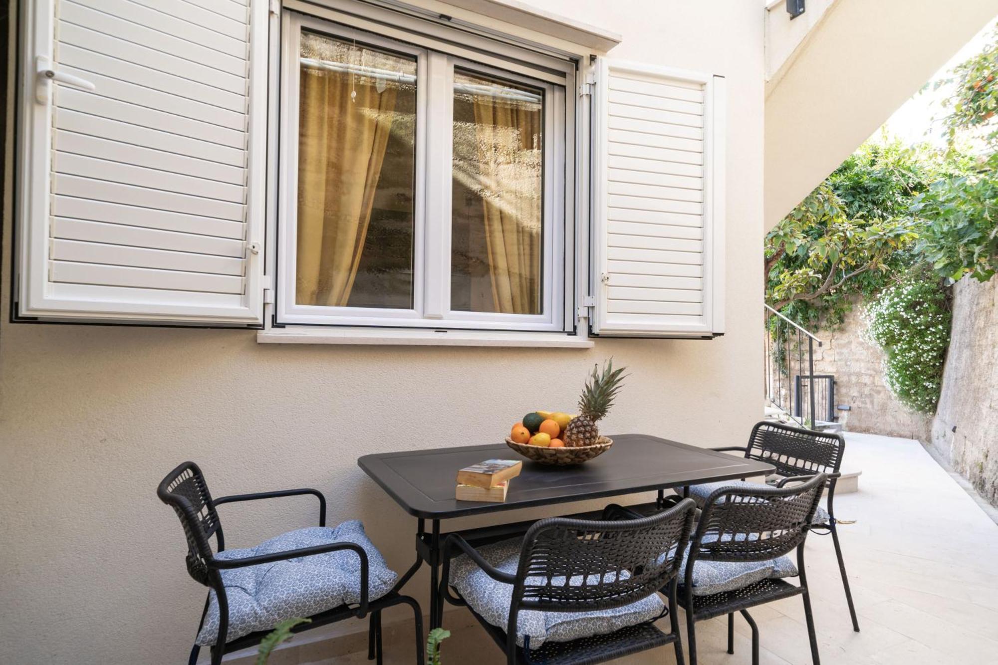 Apartments Alex Дубровник Екстериор снимка